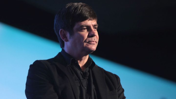 ‘I want to see gay newlyweds protecting their pot plants with guns’