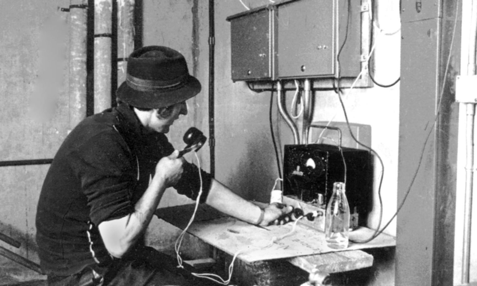 Melaugh operating ‘Radio Free Derry’ during the Battle of the Bogside. Credit: Eamon Melaugh