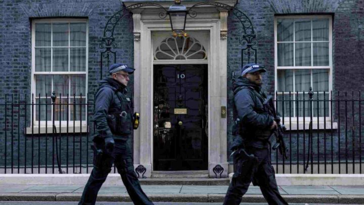 The police need to butt out of partygate