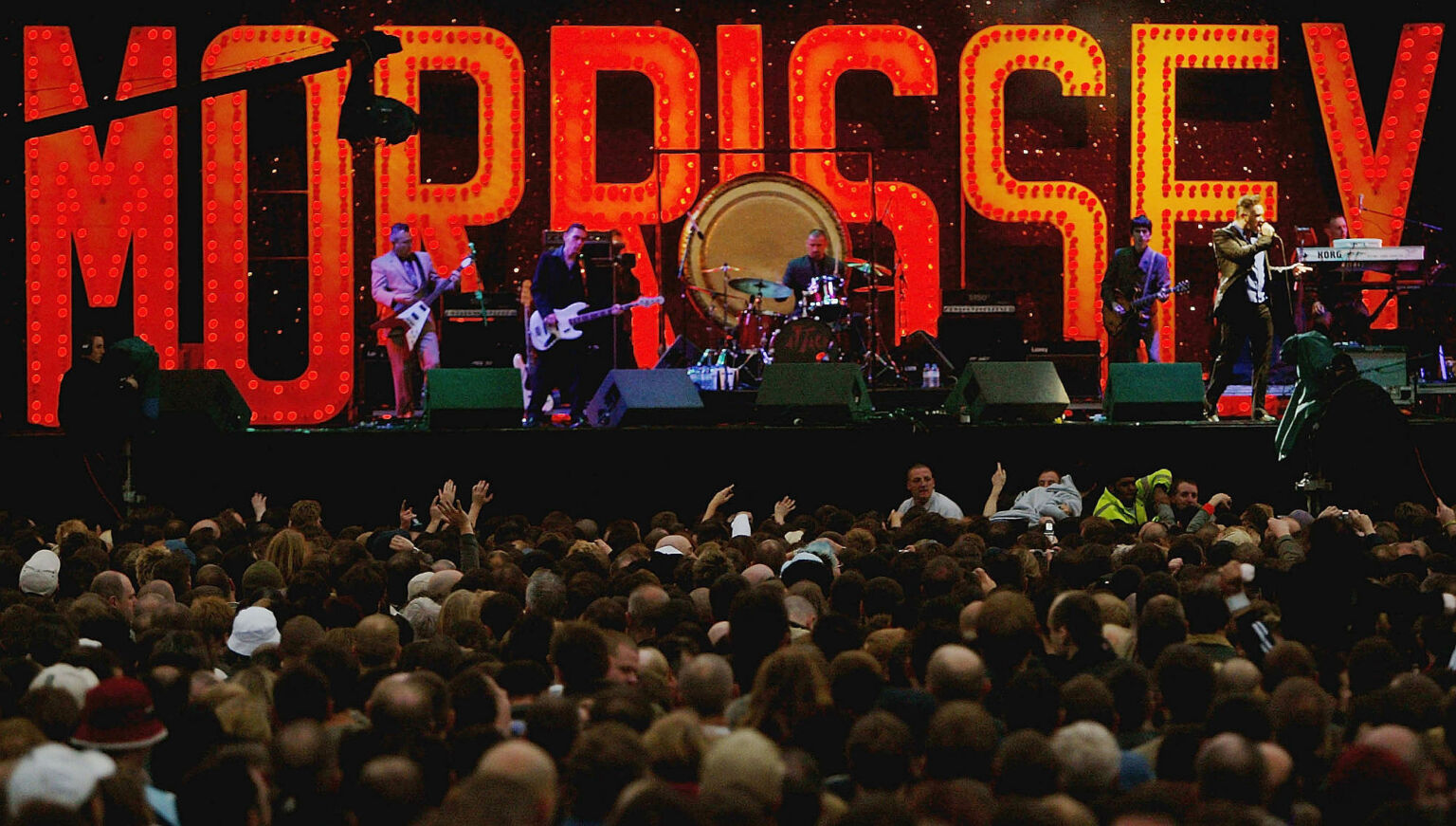 Morrissey performing at Lancashire County Cricket Club, 11 July 2004.