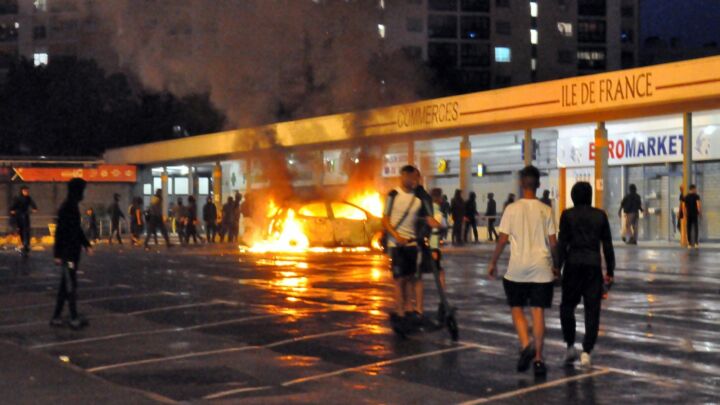 When did the left become pro-riot?