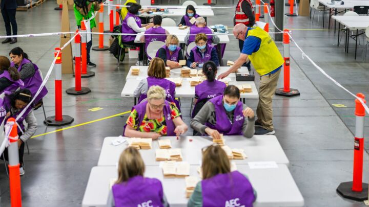 The Aussie elites are in meltdown