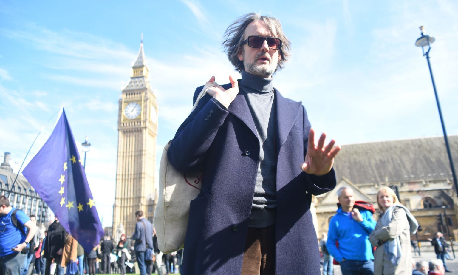 Jarvis Cocker takes part in the Unite for Europe march on 25 March 2017 in London.