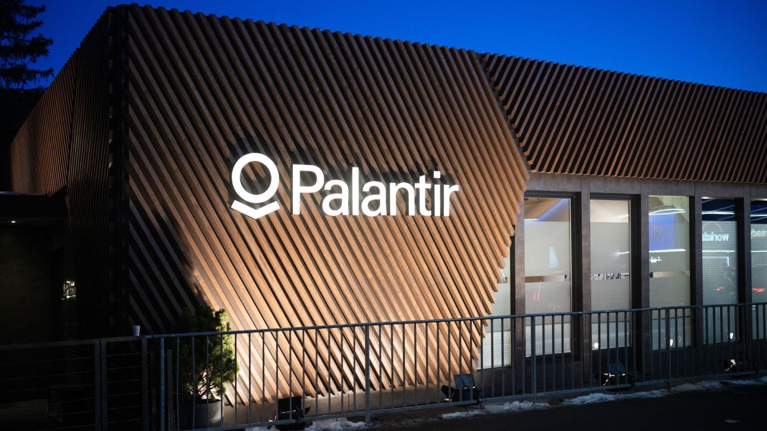 The real Palantir scandal