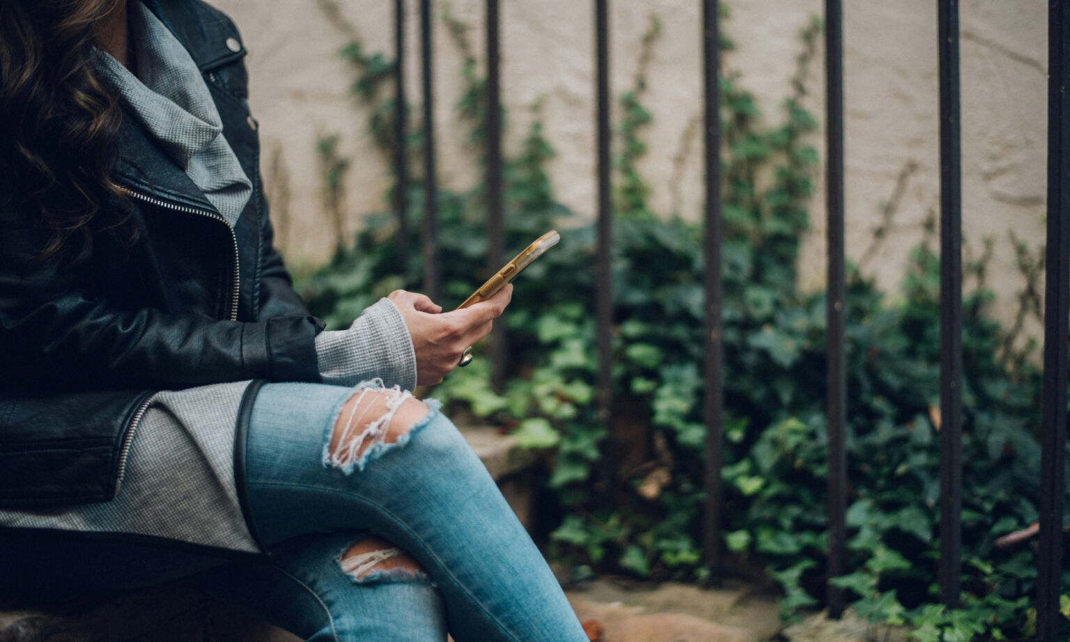Why young women fear men