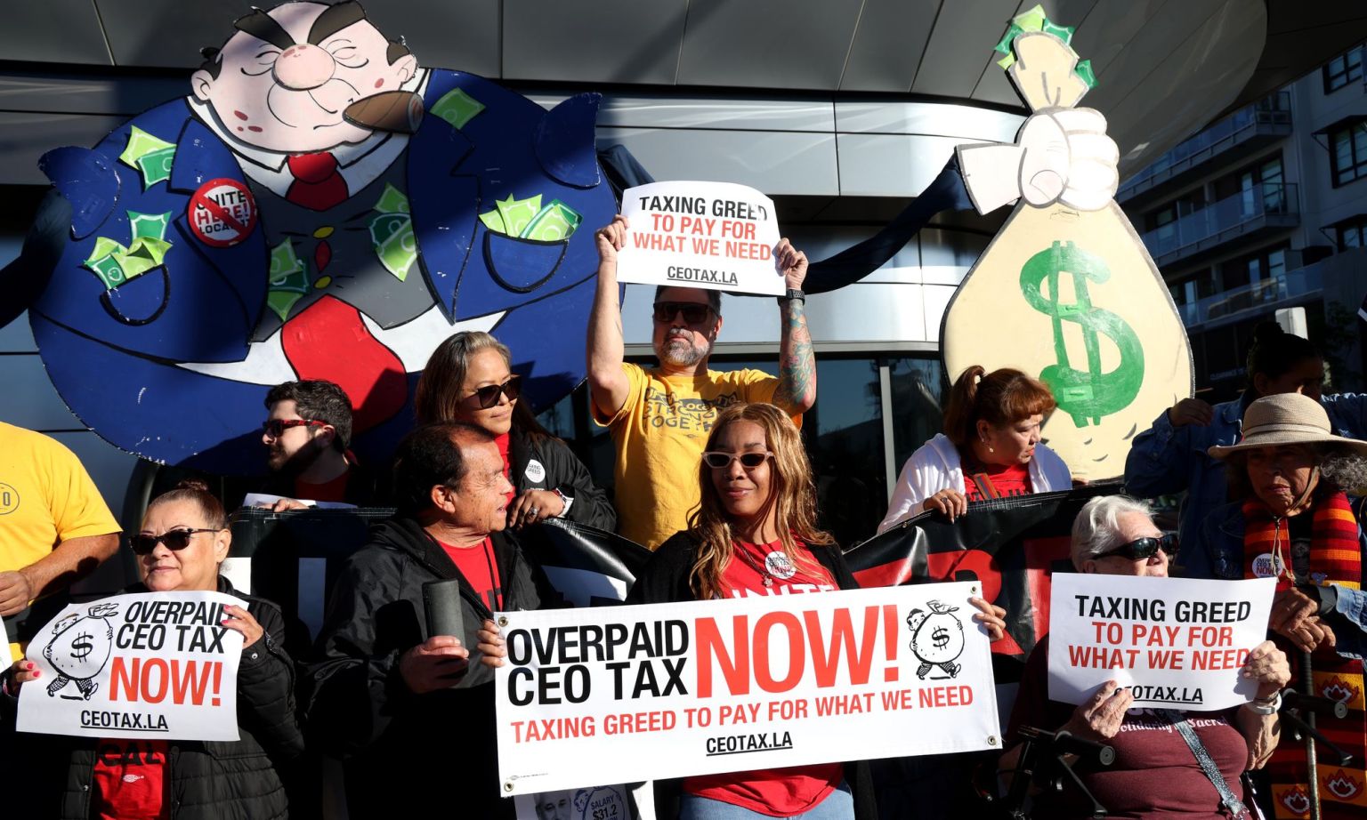 Campaigners in California demand a wealth tax on ‘extreme wealth’, January 2026.